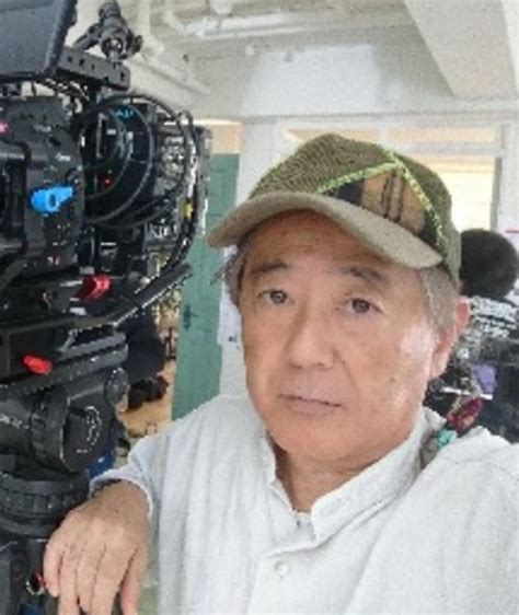 Kazuhito Kuramoto .